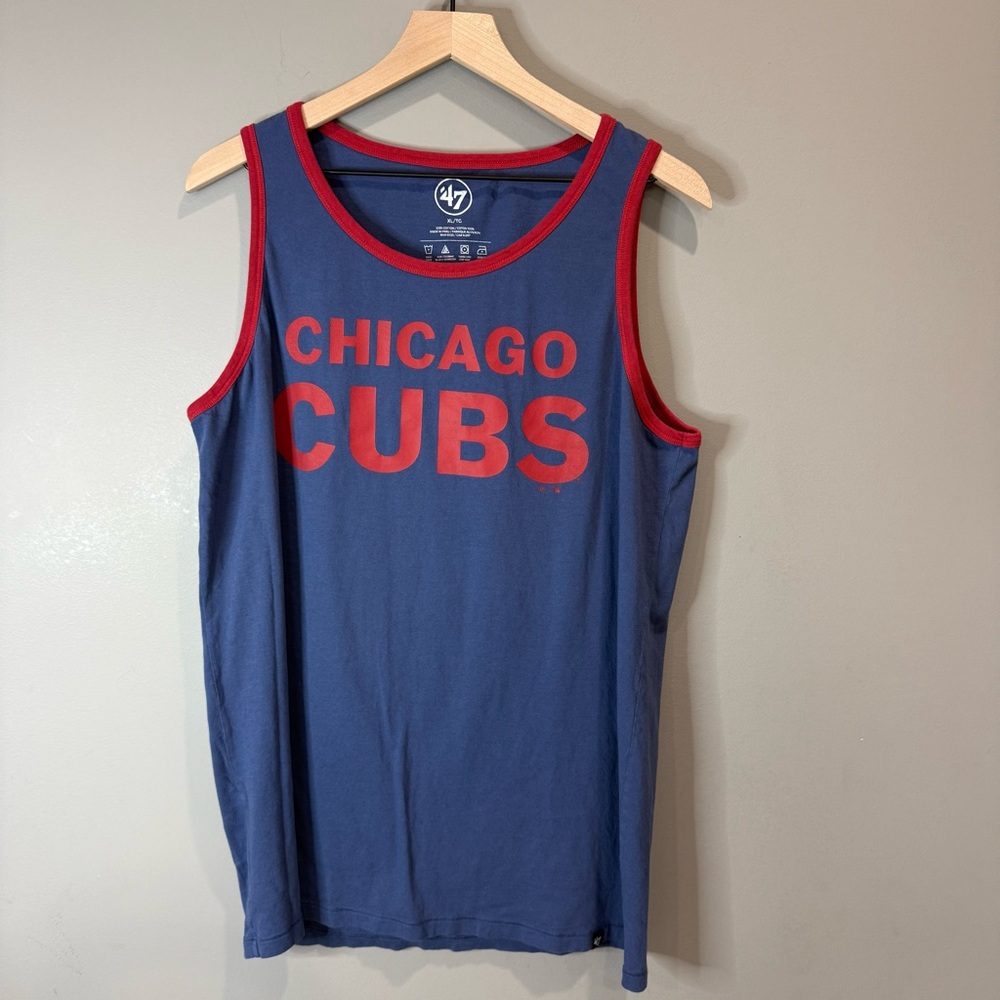 47‎ Navy and Red Crewneck Tank Top Chicago Cubs Size XL